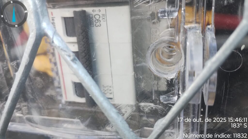 WhatsApp Image 2025-10-17 at 16.04.26